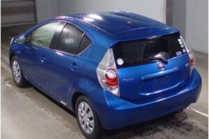2012 Toyota Aqua NHP10 S