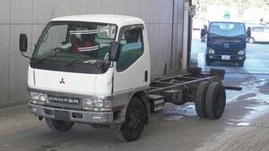 2001 Mitsubishi CANTER Chassis Truck FE53EEV