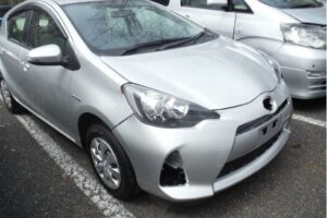 2013 Toyota Aqua NHP10