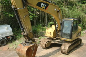 2007 CAT Excavator 320DRR