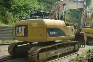 2007 CAT Excavator 320DRR