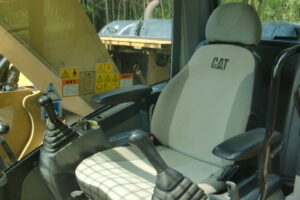 2007 CAT Excavator 320DRR