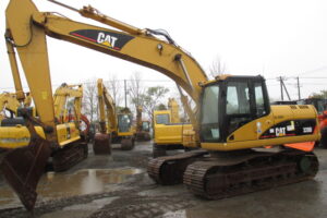 2007 CAT Excavator 320D