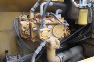 2007 CAT Excavator 320D