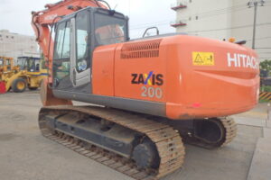 2006 Hitachi Excavator ZX200-3