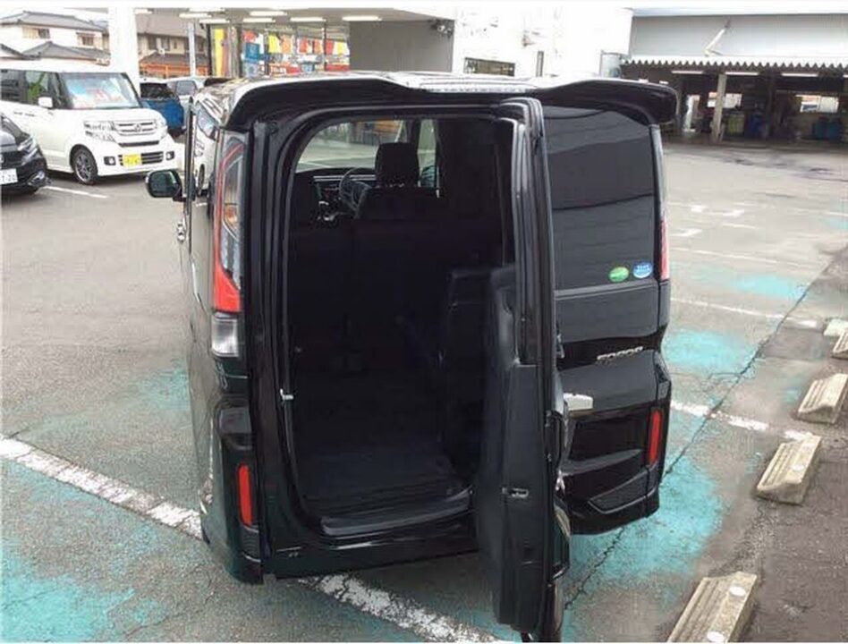 2015 Honda Stepwgn Spada DBAãƒ¼RP3 - Image 7
