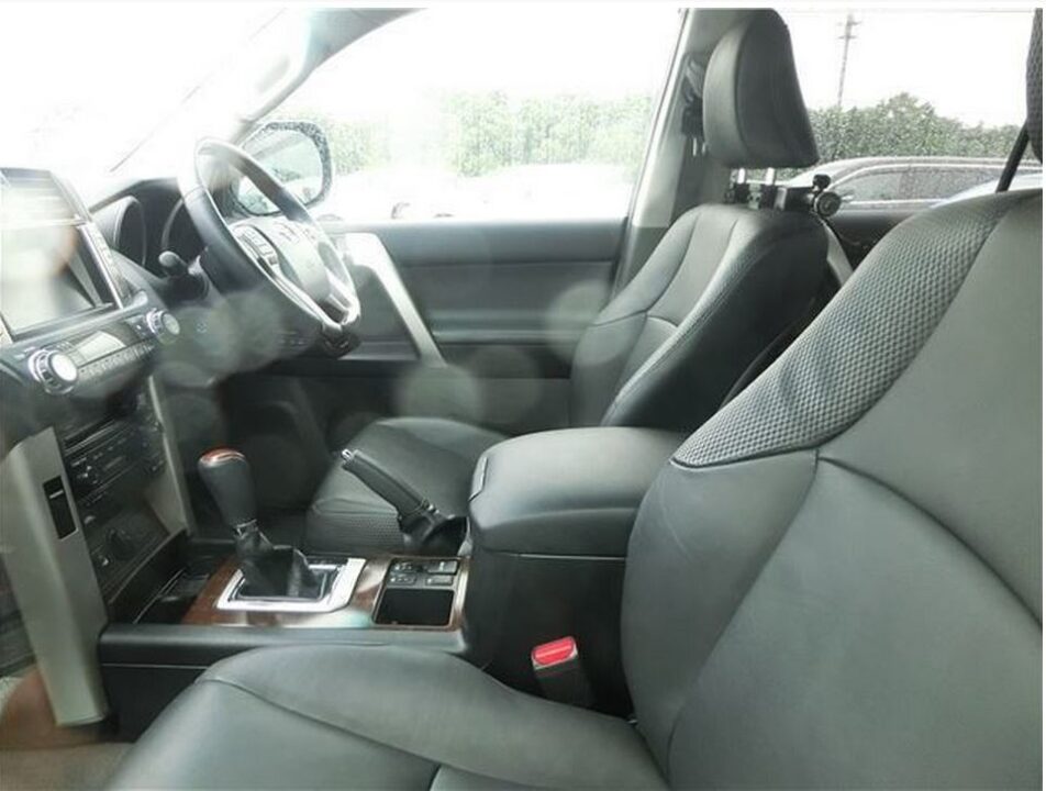 2012 Toyota Land Cruiser Prado GRJ151W TZ-G - Image 5