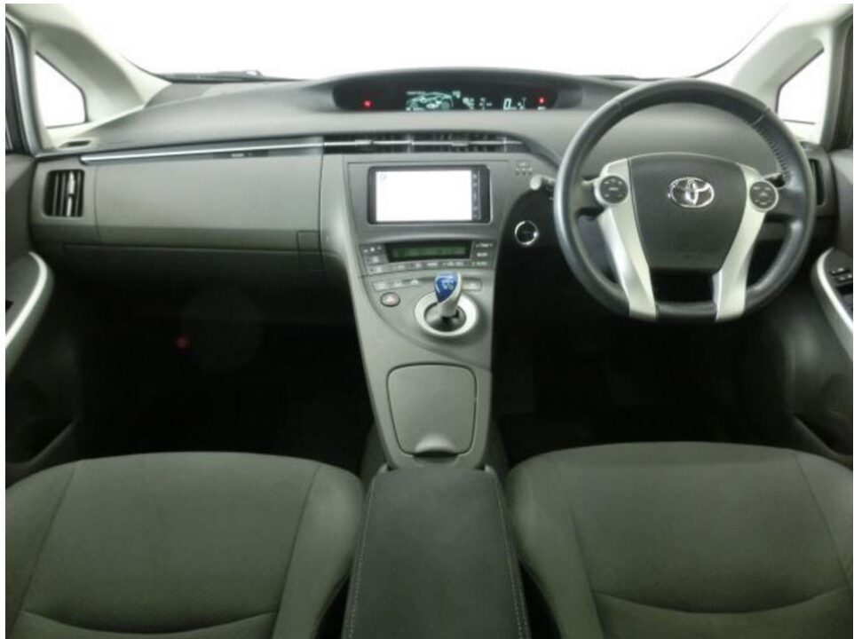 2011 Toyota Prius ZVW30 S - Image 5