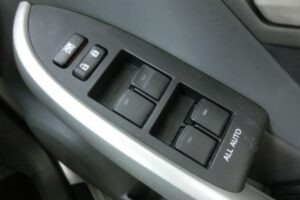 2011 Toyota Prius ZVW30 S