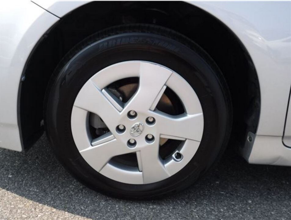 2011 Toyota Prius ZVW30 S - Image 13