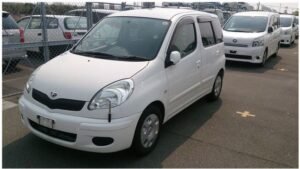 2004 Toyota FUNCARGO NCP20