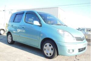 2004 Toyota FUNCARGO NCP20