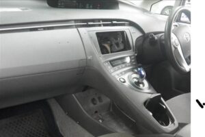 2011 Toyota Prius ZVW30 L