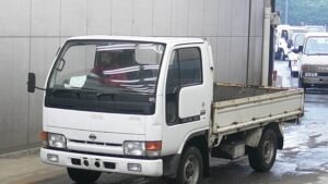 1992 NISSAN Flat Body Truck SP8F23 1.25 Ton