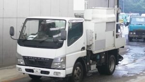 2003 Mitsubishi CANTER Aerial Work Platform Truck FE73CB 0.5 Ton