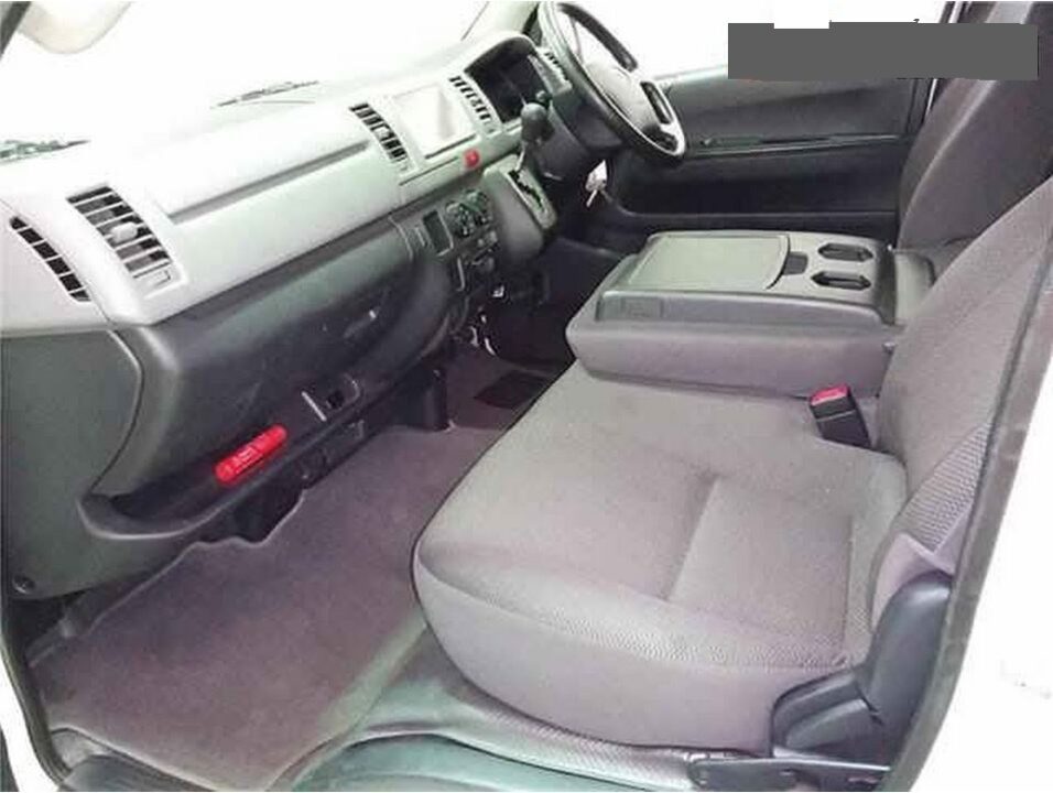 2010 Toyota Hiace Van KDH201V DX - Image 4
