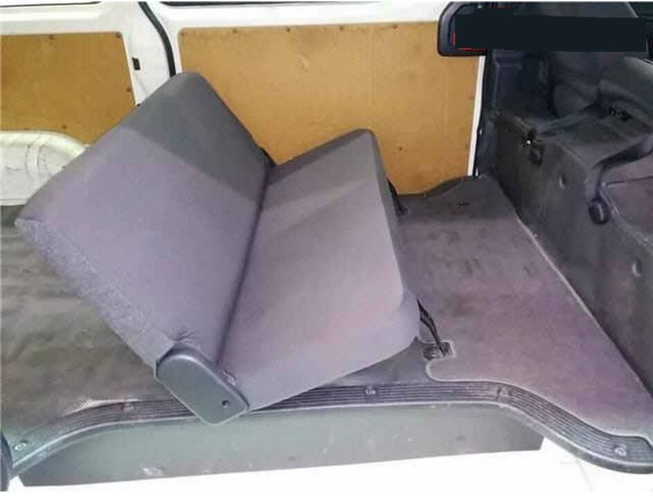 2010 Toyota Hiace Van KDH201V DX - Image 6
