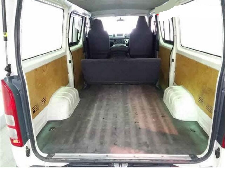 2010 Toyota Hiace Van KDH201V DX - Image 7