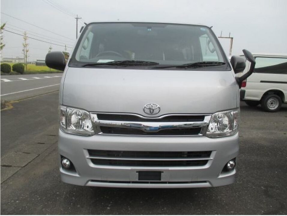 2012 Toyota Hiace Van TRH200V GL Package 1.25 Ton - Image 5