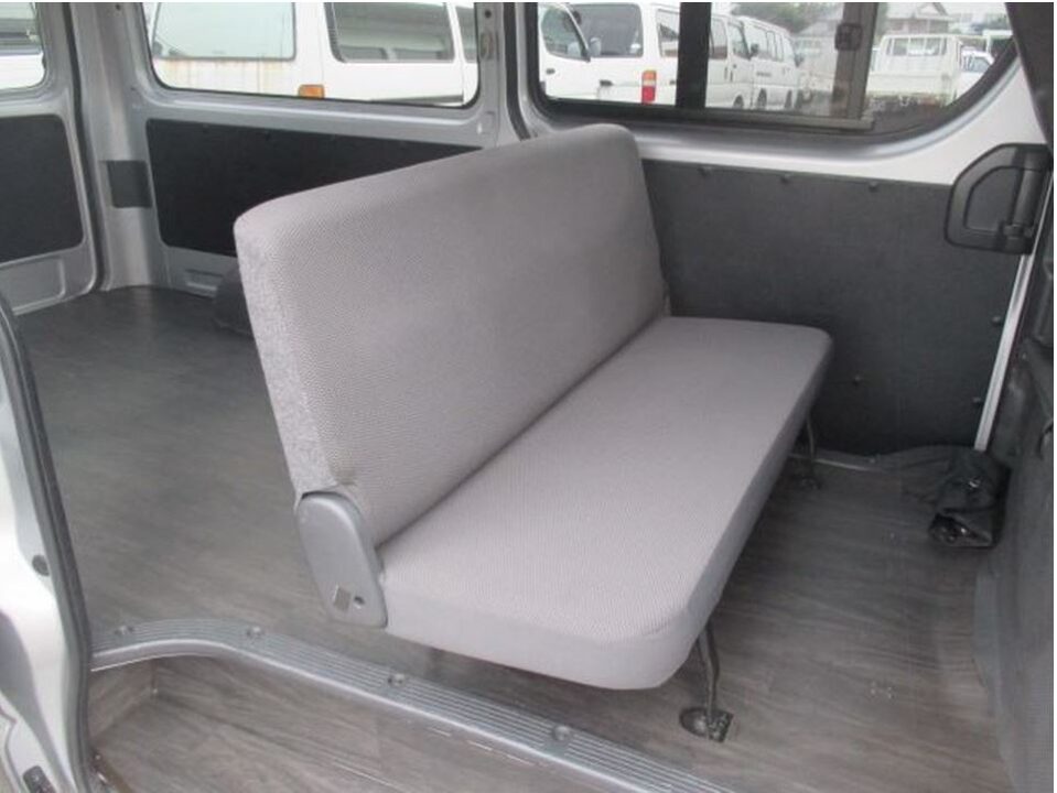 2012 Toyota Hiace Van TRH200V GL Package 1.25 Ton - Image 7