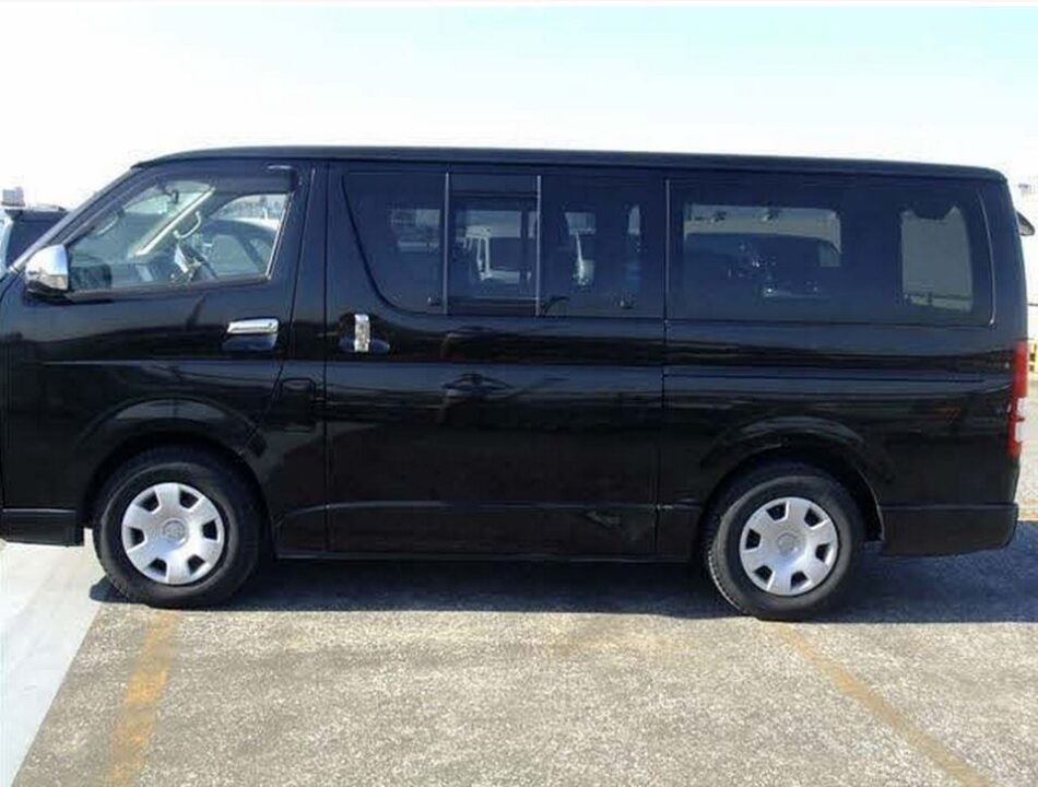 2012 Toyota Hiace Van KDH201V GL - Image 4