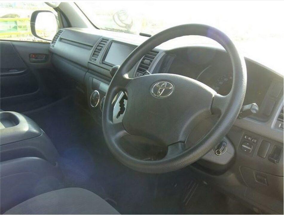 2012 Toyota Hiace Van KDH201V GL - Image 7