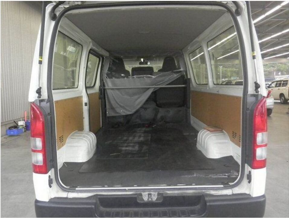 2012 Toyota Hiace Van KDH201V DX 1.25 Ton - Image 5