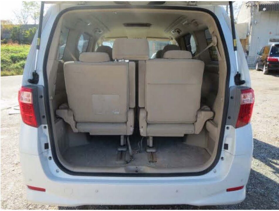 2013 Toyota Alphard ANH25W 240X - Image 8