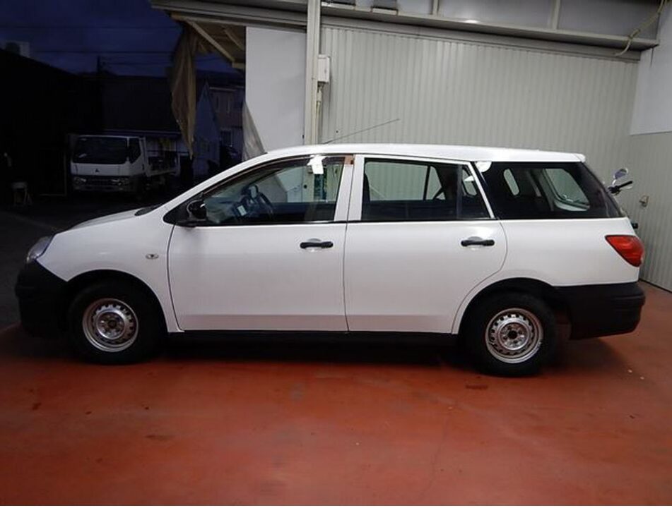 2007 Nissan AD Van VAY12 VE - Image 4