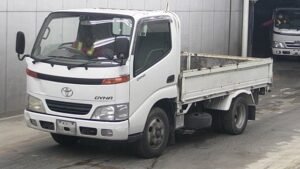 2000 Toyota DYNA Flat Body Truck XZU307 2 Ton