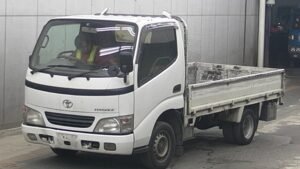 2003 Toyota TOYOACE Flat Body Truck LY230
