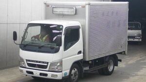 2005 Mitsubishi CANTER Box Truck FE72DB 2 Ton