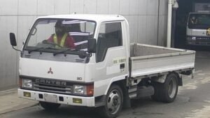 1992 Mitsubishi CANTER Flat Body Truck FE317B 2 Ton