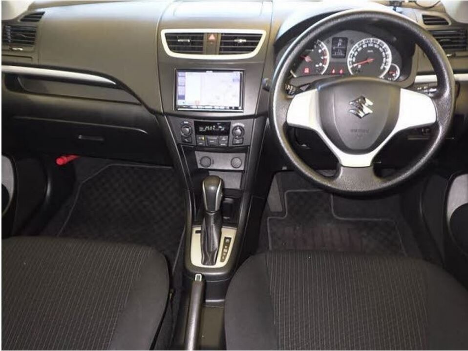 2013 Suzuki Swift ZC72S XG - Image 6