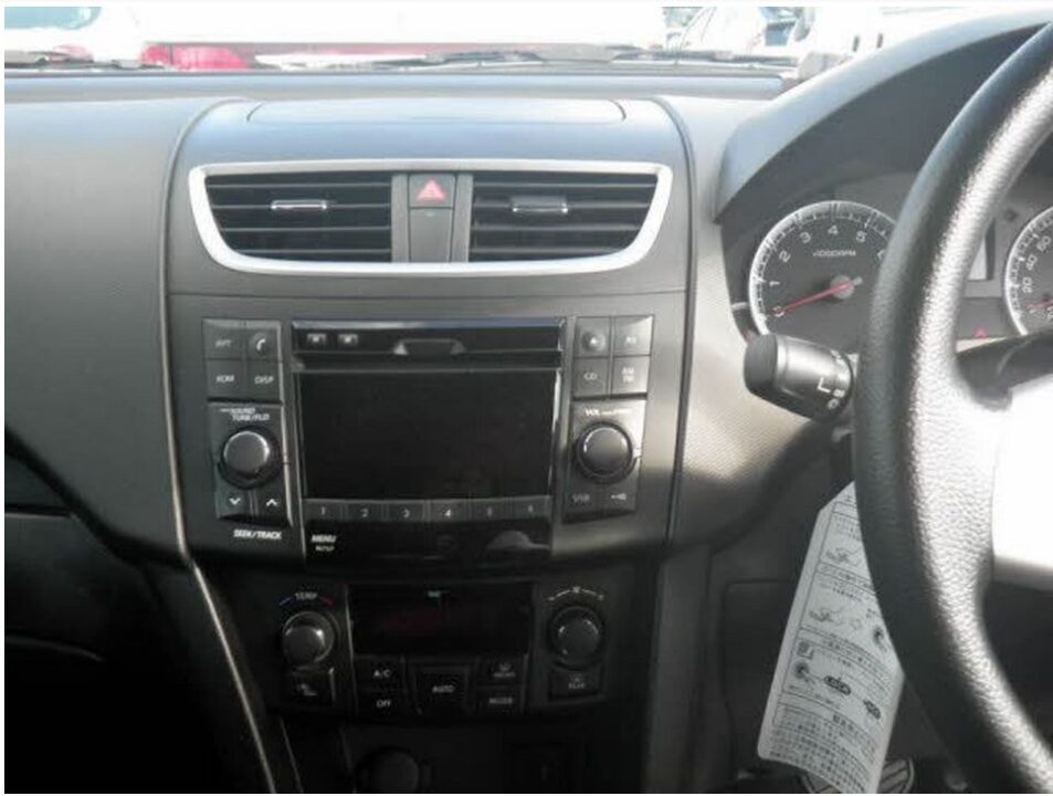 2013 Suzuki Swift ZC72S XG - Image 8
