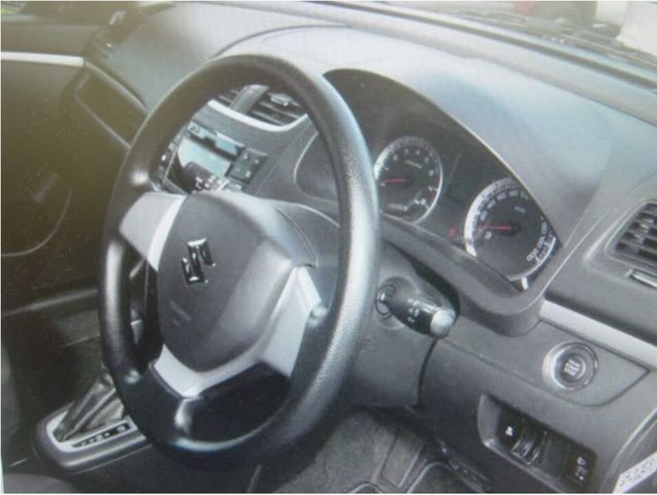 2013 Suzuki Swift ZC72S XG - Image 3