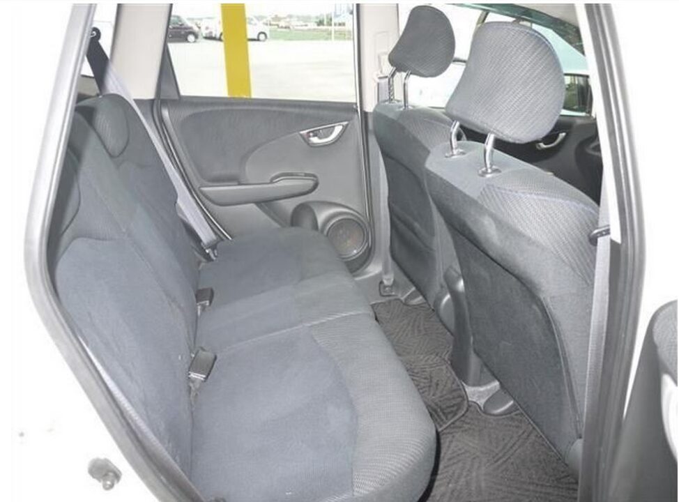 2012 Honda FIT 10th Anniversary GP1 Hybrid - Image 7