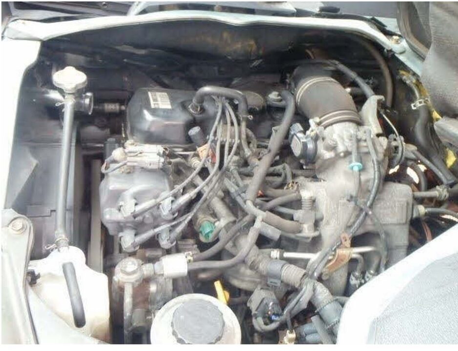 2002 Toyota Hiace Van RZH112V VDX - Image 7