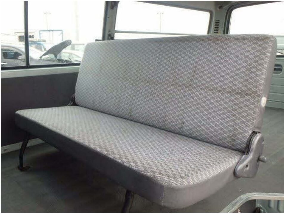 2002 Toyota Hiace Van RZH112V VDX - Image 9