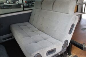 2002 Toyota Hiace van KZH132V