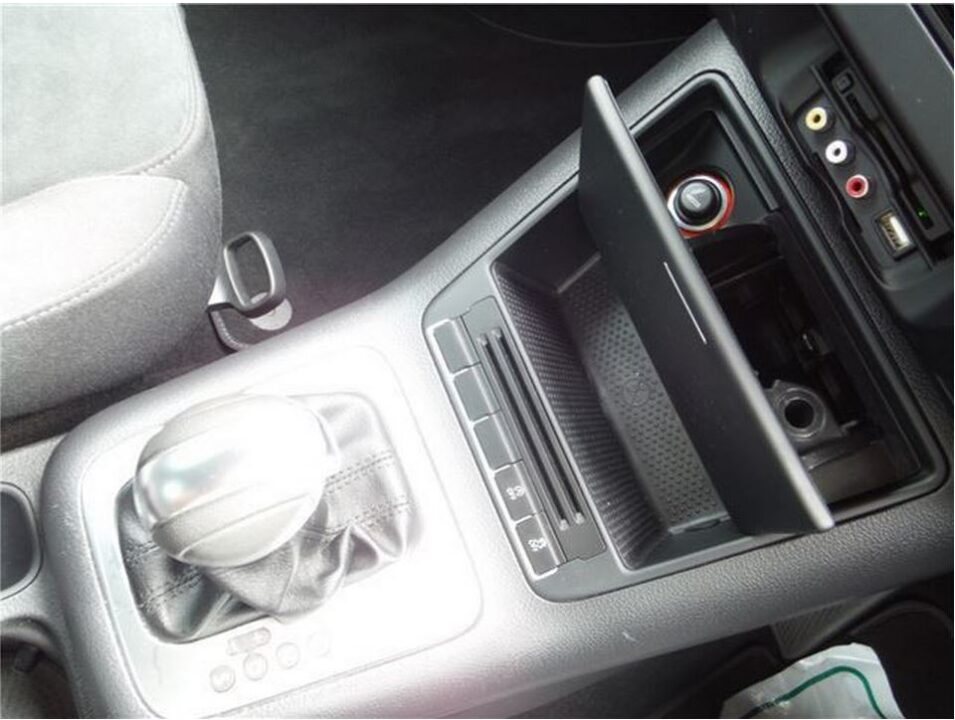 2013 Volkswagen Tiguan 5NCTH TSI - Image 11