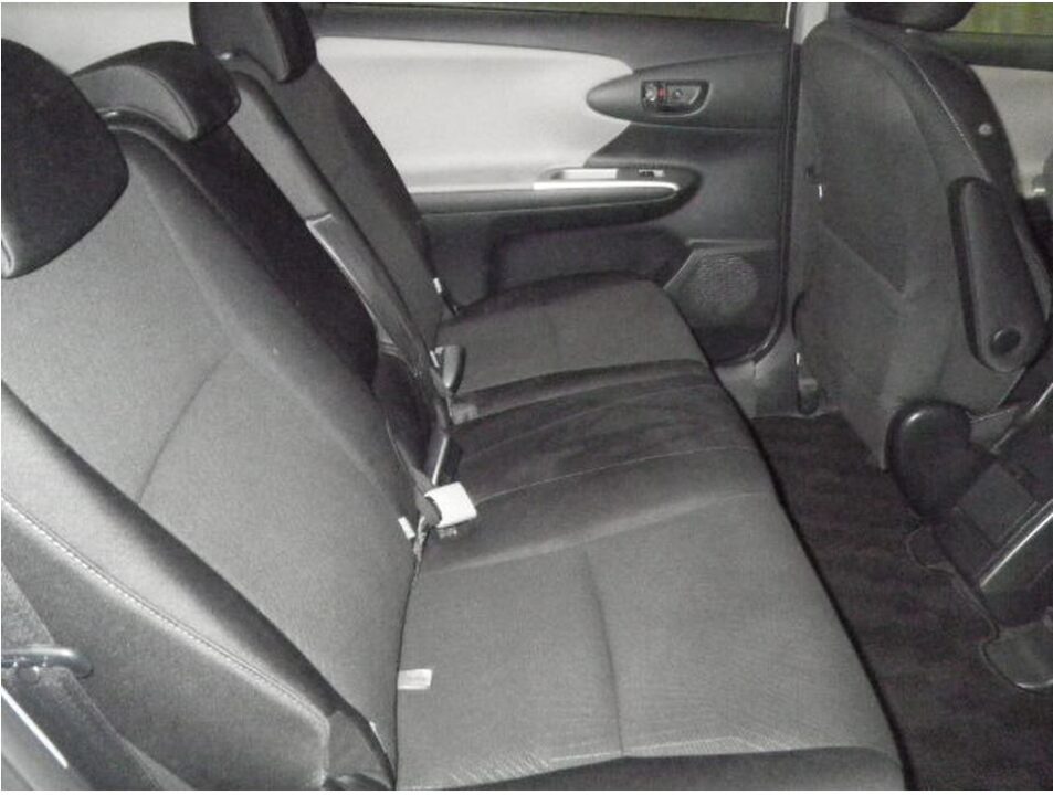 2009 Toyota Wish ZGE20W 1.8S - Image 5