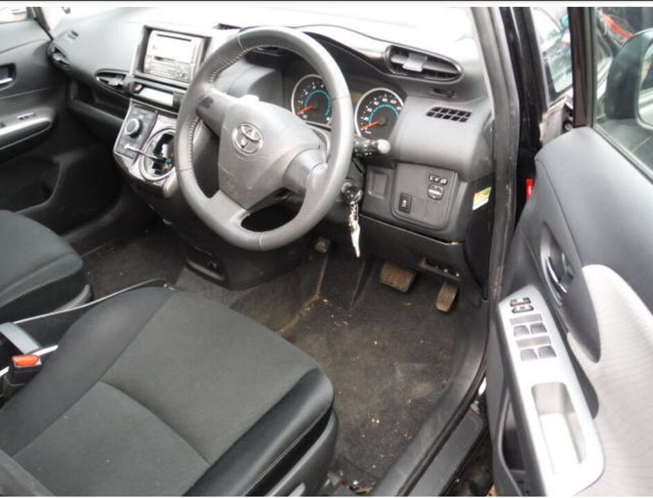 2009 Toyota Wish ZGE20W 1.8S - Image 4