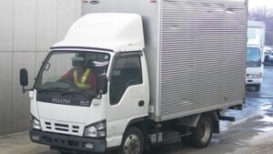 2006 Isuzu ELF Box Truck PB-NKS81AN 2 Ton