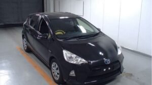 2012 Toyota Aqua NHP10 S