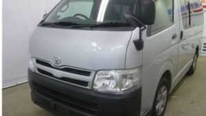 2010 Toyota Hiace van TRH200V DX