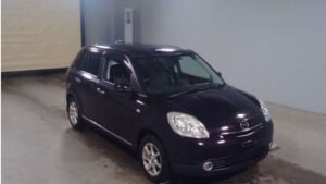 2006 Mazda Verisa DC5W L