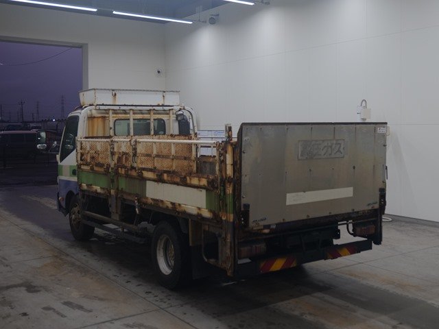 2017 Flat Body Truck Hino Dutro TKG-XZU710M - Image 3