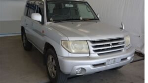 2000 Mitsubishi Pajero io H77W ZR