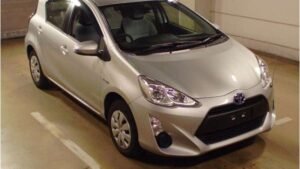 2015 Toyota Aqua NHP10 L